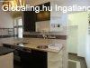 Elad� csal�di h�z Sz�kesfeh�rv�r, 	�reghegyen