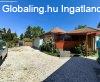 Elad� csal�di h�z Isaszeg, 	k�zponti r�sz�n