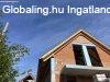 A Velencei-t�t�l csak egy utc�ra �j�p�t�s� ikerh�zf�l nappal