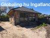 Abony k�zponti r�sz�n elad�, t�bb lehet�s�get k�n�l� csal�di