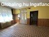 Vil�gos, azonnal k�lt�zhet� csal�di h�z nyugodt k�rnyezetben