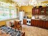 B�tonytereny�n elad� csal�dih�z
