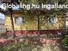 Elad� csal�di h�z Cs�kv�ron