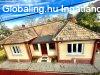 Donneri v�rosr�sz csendes utc�j�ban, ak�r k�t gener�ci� sz�m