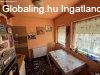 Elad� 60.00 nm-es Fel�j�tott Csal�di h�z Taksony