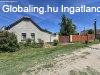 Elad� csal�di h�z J�noshalma, 	Epres utca