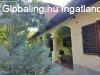 Elad� csal�di h�z, T�pi�sz�l�s