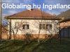 Elad� csal�di h�z Cegl�d nyugodt, rendezett r�sz�n ? kiv�l� 
