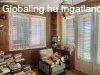 Elad� 125.00 nm-es Csal�di h�z J�szber�ny