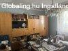 Elad� 125.00 nm-es Csal�di h�z J�szber�ny