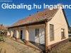 Elad� 50.00 nm-es Csal�di h�z Dabas