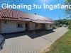 Elad� teljes berendez�ssel, azonnal k�lt�zhet� csal�di h�z O