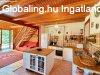 Elad� csal�di h�z P�csmegyer, 	Megyeri fasor
