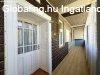Elad� csal�di h�z Patak, 	Csendes r�szen