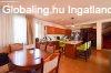 Elad� 220m2-es Csal�di h�z, T�t