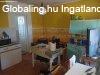 Elad� 69.00 nm-es Fel�j�tand� Csal�di h�z Balsa