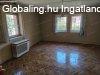 Kecskem�t M�kertv�rosban, z�ld�vezetben 2 rendbeli csal�di h