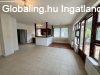 Elad� 154.00 nm-es Fel�j�tott Csal�di h�z Hossz�het�ny