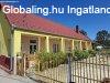 Elad� 53.00 nm-es Csal�di h�z Dabas