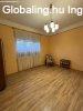 M�tranov�kon 2 h�z egy �r��rt elad� 