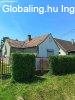 Balatonber�nyben strandhoz k�zeli csal�di h�z elad�!