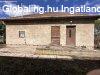 Elad� 80.00 nm-es Fel�j�tand� Csal�di h�z Mez�ber�ny