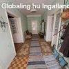 Pilisen 90 m2-es, 2 szoba + nappalis h�z 1566 m2 telekkel