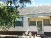 Bar�ts�gos kis csal�di h�z elad� Solton!