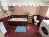 Elad� Csal�di h�z Sz�l�sgy�r�kben!
