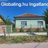 Monoron 2 szoba + nappalis csal�di h�z 536 m2-es telekkel