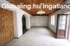 Elad� tanya Csem�, 	Sz�n�stelek d�l�