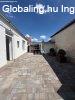 Elad� ikerh�z Veszpr�m, 	D�zsav�ros