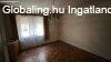 Elad� 105.00 nm-es Csal�di h�z Mak�