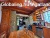 Kett� az egyben! Elad� �jszer� csal�di h�z �s kisebb lakhat�