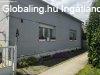 Elad� 100.00 nm-es Fel�j�tand� Csal�di h�z Gerde