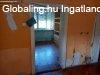 Elad� 75.00 nm-es Fel�j�tand� Csal�di h�z Nova