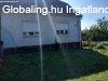 Elad� 75.00 nm-es Fel�j�tand� Csal�di h�z Nova