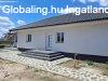 �lomotthon Szabadk�gy�son Csab�t�l 10, Gyul�t�l 16 percre