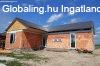 Folyamatban l�v� �p�tkez�s Gy�rz�molyon!