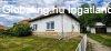 Aba�jsz�nt�n fel�j�tott 114 m2-es csal�di h�z gar�zzsal 2849