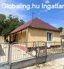 Tolna megy�ben, Szak�lyban, 2 szob�s, szigetelt, fel�j�tott 