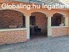 T�gas csal�di h�z nagy telekkel S�gv�ron elad�