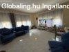 Kiv�l� lok�ci�val a Villanegyedben