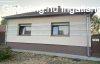 Lajosmizs�n fel�j�tott 3 szob�s, csal�di h�z kiv�l� helyen, 