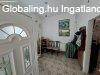 Bel�l fel�j�tott csal�di h�z elad� Hugyagon ? nagy telek, cs