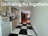 Elad� Csal�di h�z - Si�fok