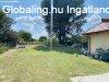 Elad� ikerh�z nagy telekkel Dabas