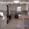 Elad� fel�j�tott csal�di h�z Mih�ldon