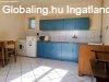 Sereg�lyesen elad� csal�di h�z megoszthat� telekkel
