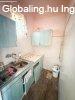 Elad� 78.00 nm-es Fel�j�tand� Csal�di h�z �jharty�n